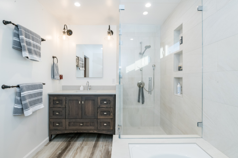 Before & After: A Flawless & Functional Bathroom Remodel